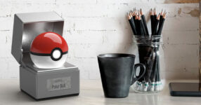 สัมผัสความรู้สึกของเหล่าเทรนเนอร์กับ Poké Ball Replica