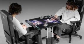 Duel Desk สายการ์ดเกมของมันต้องมี