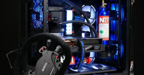 อย่างเฟี้ยว ! งานคัสตอม PC เอาใจขาซิ่ง