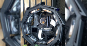 อย่างเท่ ! งานคัสตอม PC คล้าย Beyblade