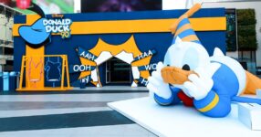 “ดิสนีย์ ประเทศไทย” และ “สยามพารากอน” จัดงานฉลอง 90 ปี Donald Duck แฮปปี้ เบิร์ธเดย์ ก๊าบ ก๊าบ