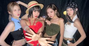 บอกเลยว่าเพลินวงไอดอล KISS OF LIFE แสดงมินิคอนเสิร์ตธีม One Piece