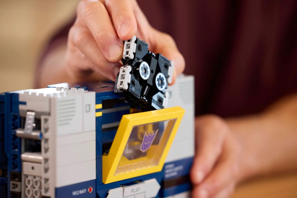 LEGO