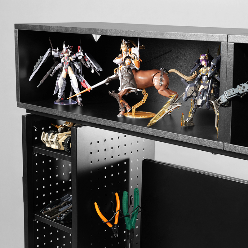 Modeler Desk Rack