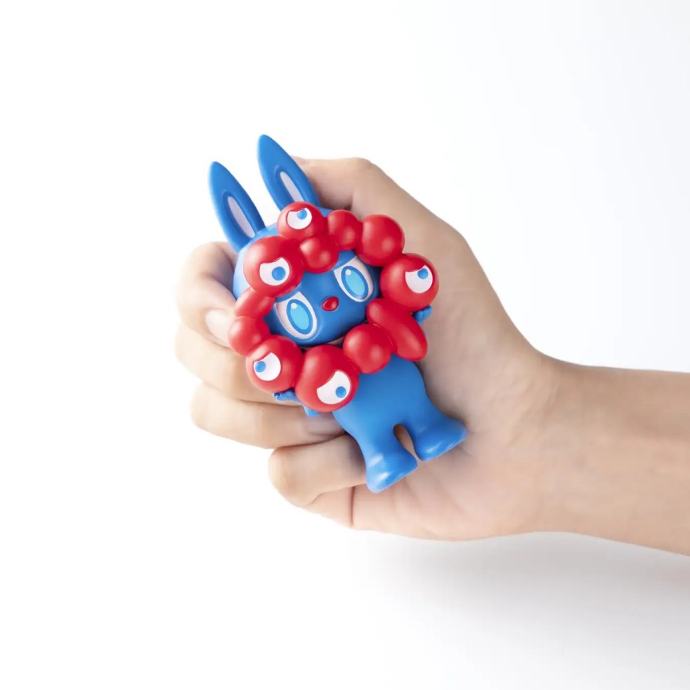 Creepy-Cute! เมื่อ Labubu จับมือกับ Myaku-Myaku