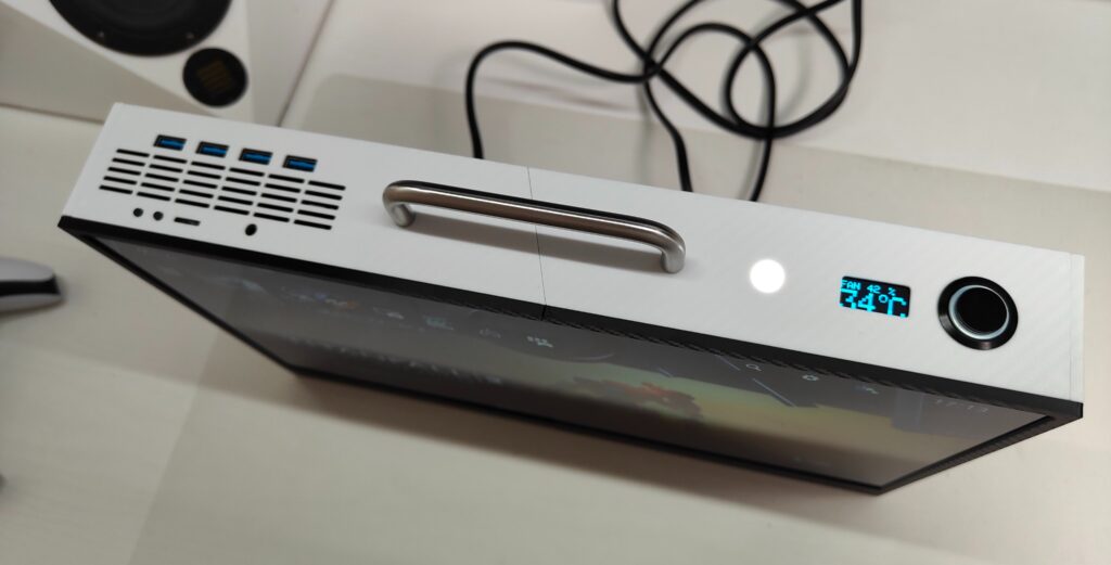งานแปลง PlayStation 5 เป็นเครื่องเกมแบบพกพา 5 PlayStation 5