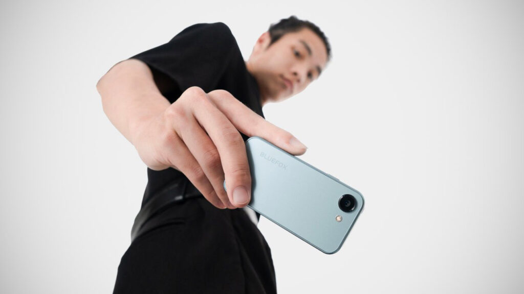 ใครจะใหญ่แค่ไหนไม่สนแต่ Bluefox NX1 4.0 จะมาแบบจิ๋ว ๆ 2 Bluefox NX1