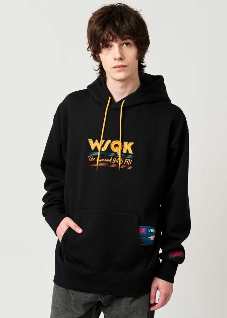 เตรียมต้อนรับการฉายส่งท้ายซีซั่นด้วยเสื้อผ้าคอลเลคชั่นใหม่ Stranger Things 6 Stranger Things