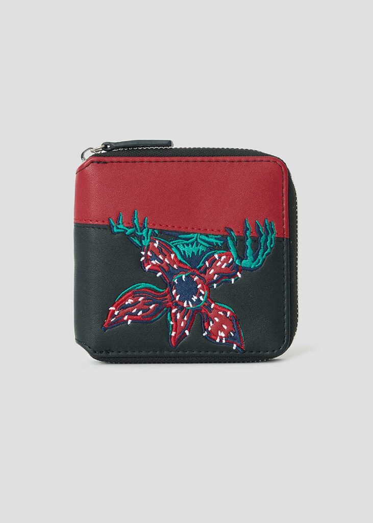 เตรียมต้อนรับการฉายส่งท้ายซีซั่นด้วยเสื้อผ้าคอลเลคชั่นใหม่ Stranger Things 34 Stranger Things