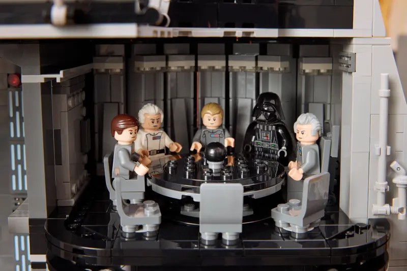 LEGO Death Star ฐานทัพจักรวรรดิในรูปแบบตัวต่อที่ยิ่งใหญ่ที่สุด!