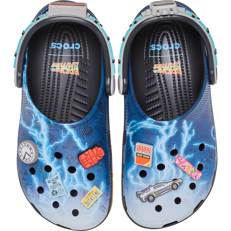 Crocs จะพาคุณไปย้อนเวลากับรองเท้า Back to the Future 2 Crocs จะพาคุณไปย้อนเวลากับรองเท้า Back to the Future
