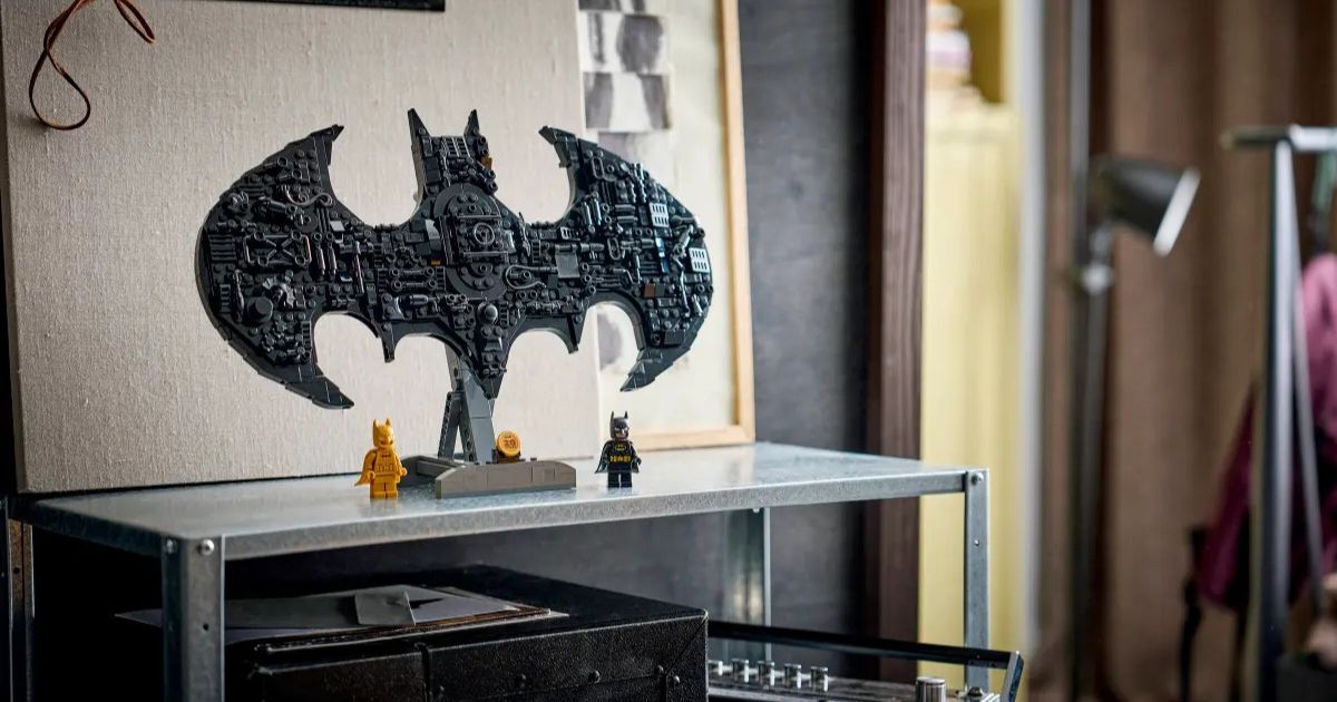 LEGO Batman Logo สัญลักษณ์แห่งอัศวินรัตติกาลที่คุณต่อขึ้นเองได้! 1 LEGO Batman Logo สัญลักษณ์แห่งอัศวินรัตติกาลที่คุณต่อขึ้นเองได้!
