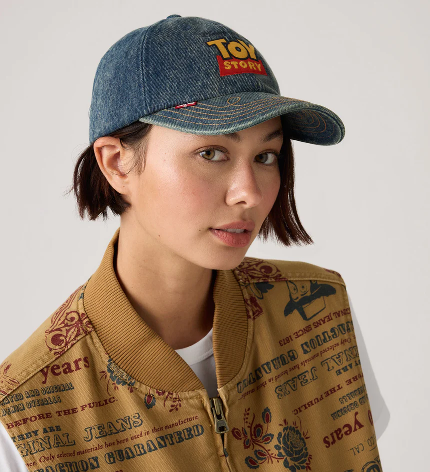 คอลเลคชั่นสุดเท่สไตล์คาวบอย Levi's x Toy Story วางจำหน่ายในประเทศไทยแล้ว