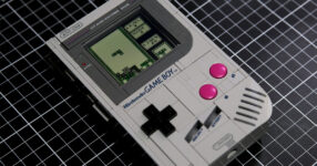 เจ๋งอีกแล้ว! Modder ปรับแต่ง LEGO Game Boy ให้เล่นได้จริง