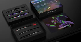 เท่จัด! ชุดเซ็ตปากกาจาก Evangelion 30th Anniversary Gravity.Mobius รุ่นลิมิเต็ดอิดิชั่น
