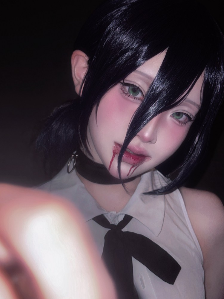 คอสเพลเยอร์หน้าใหม่สวมชุด Reze ปลุกกระแส Chainsaw Man อีกครั้ง!