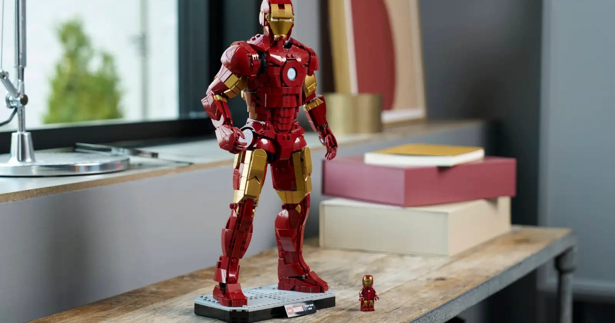 แฟน Marvel เปิดตู้รอได้เลยกับ LEGO Iron Man Mark 3 Collectors' Edition 1 แฟน Marvel เปิดตู้รอได้เลยกับ LEGO Iron Man Mark 3 Collectors' Edition