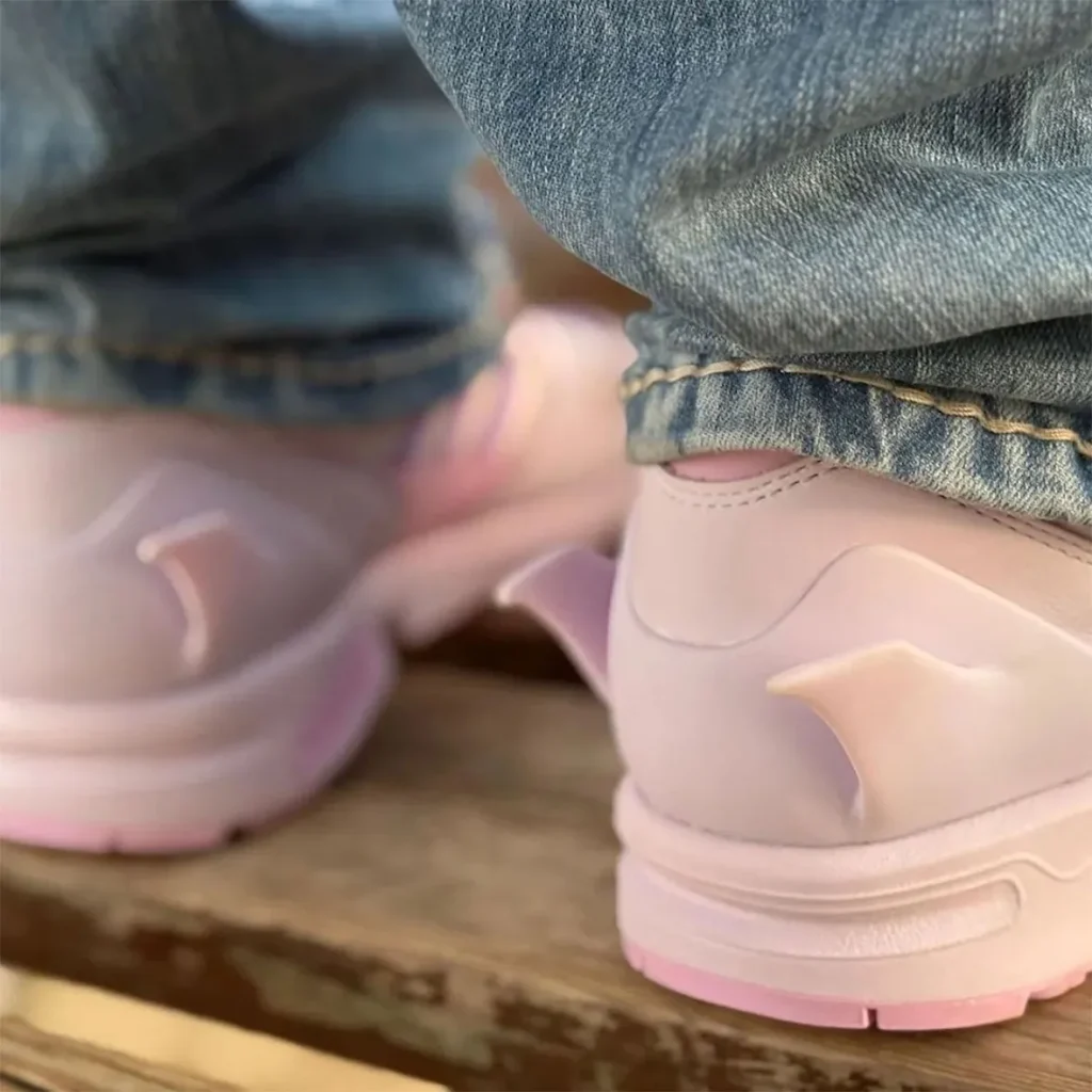 Adidas เตรียมส่งรองเท้ารุ่น ZX 8000 ร่วมกับ Pokemon 3 Pokemon