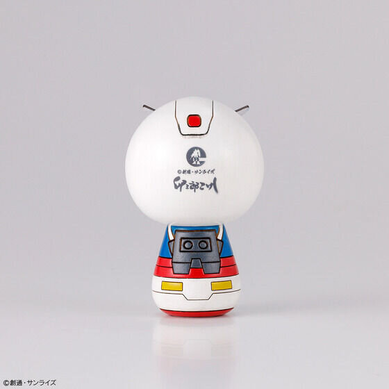 Mobile Suit Gundam กลายเป็นตุ๊กตาไม้ญี่ปุ่นนั่งโชว์ สุดคิวท์