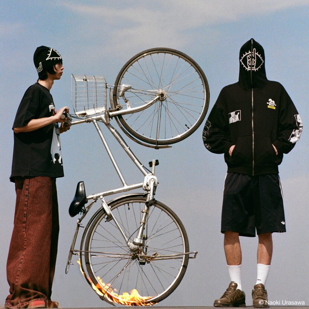 เฟี้ยวจัด! คอลเลคชั่น 20th Century Boys จาก CARNIVAL 13 เฟี้ยวจัด! คอลเลคชั่น 20th Century Boys จาก CARNIVAL