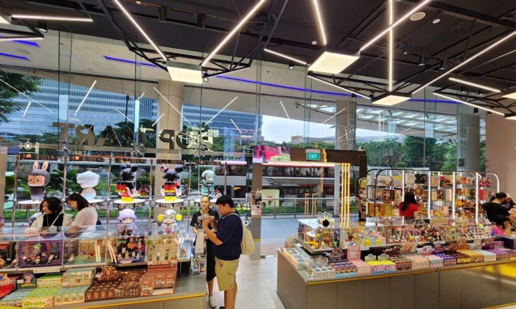 สิงคโปร์เตรียมคุม “Blind Box” หวั่นพฤติกรรมลุ้นสุ่มเสี่ยงคล้ายการพนัน