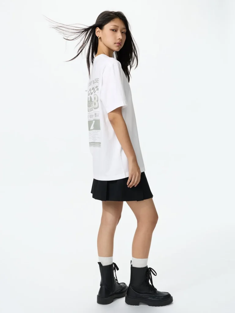 เรียบง่ายแต่เท่! UNIQLO x Disney x Formula 1® 13 Disney