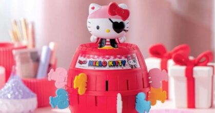 Takara Tomy ปล่อยเกมเสียบถังโจรสลัดเวอร์ชัน Hello Kitty สุดคิวท์