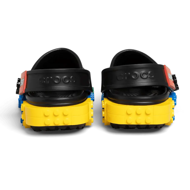 สนุกได้ในทุก ๆ วันกับรองเท้าสุดสร้างสรรค์ Crocs x LEGO 5 LEGO