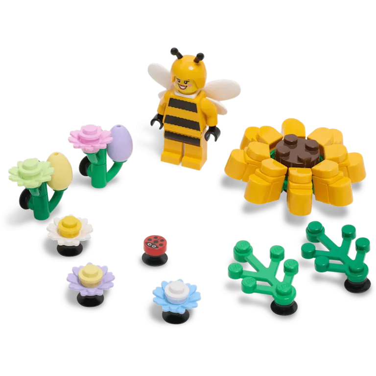 สนุกได้ในทุก ๆ วันกับรองเท้าสุดสร้างสรรค์ Crocs x LEGO 20 LEGO