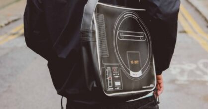 กระเป๋าสะพาย Mega Drive Redux ความคลาสสิคที่เกมเมอร์คู่ควร