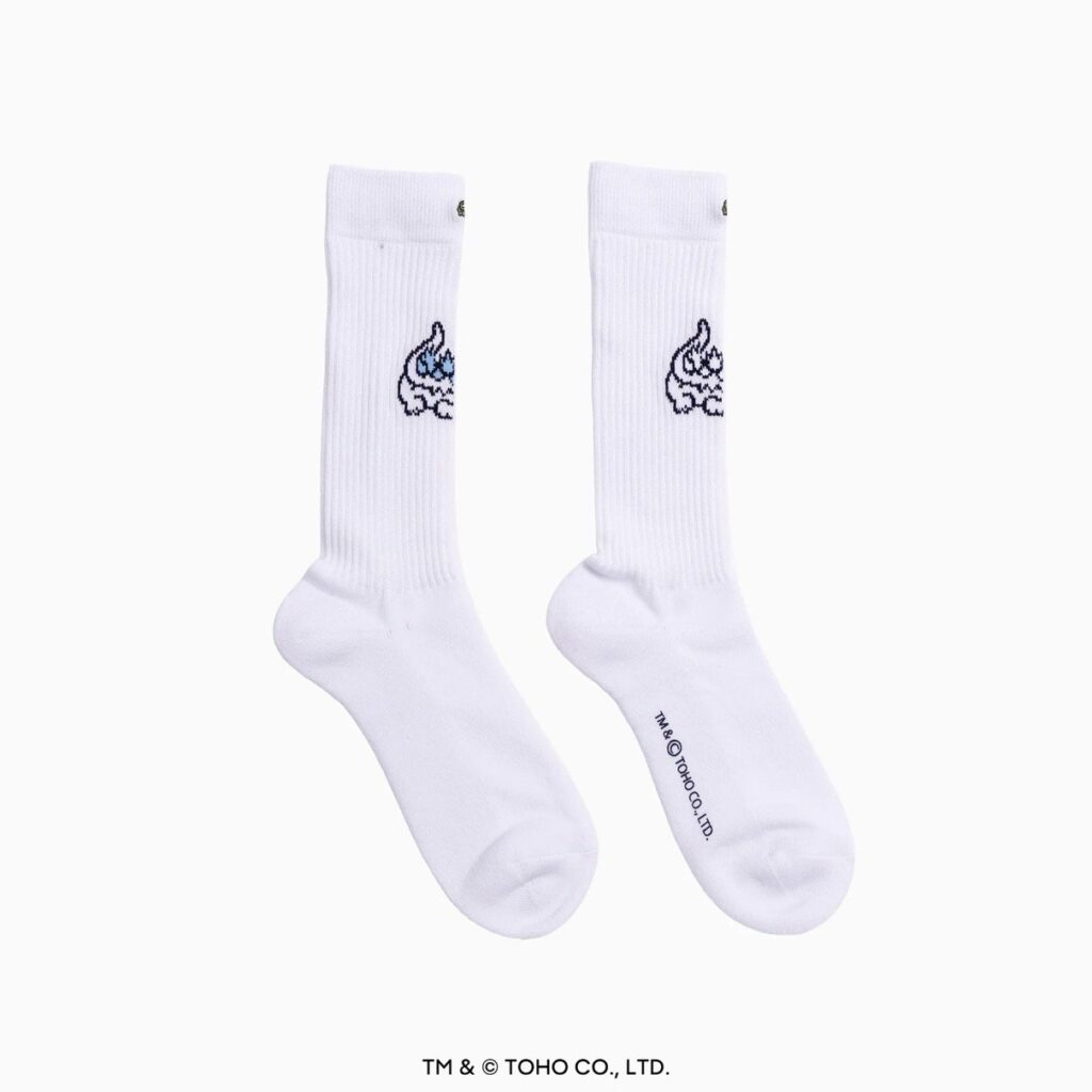 เครื่องแต่งกายคอลเลคชั่นพิเศษปี 2026 กับ LACOSTE x GODZILLA 2.0 11 GODZILLA