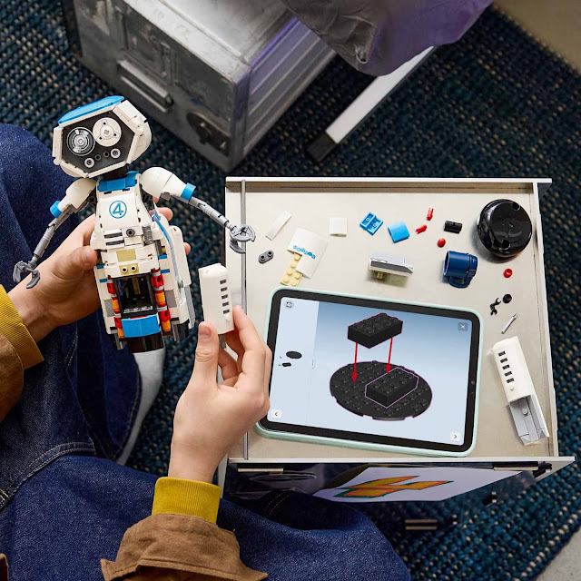 LEGO เปิดตัว H.E.R.B.I.E. เจ้าหุ่นจอมขโมยซีน! จาก Fantastic Four