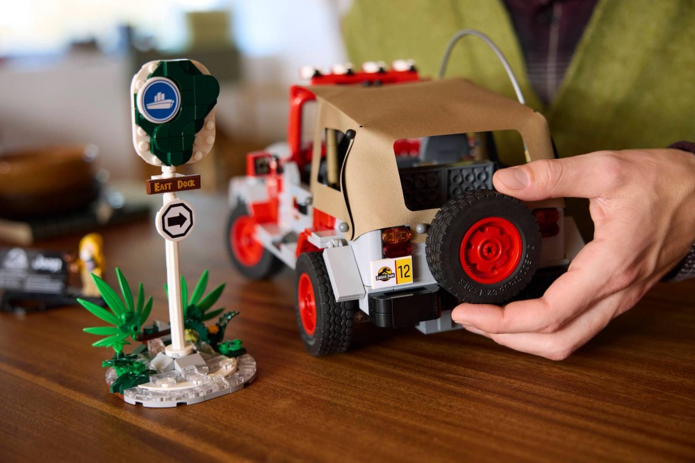 LEGO Jurassic Park Jeep Wrangler เปิดตัว! ชุดสะสมสุดเท่สำหรับแฟนโลกล้านปี