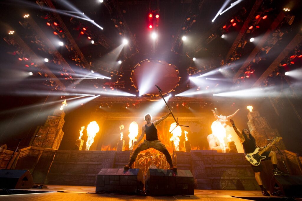 [Review] IRON MAIDEN: Burning Ambition คือ “จดหมายรักถึงแฟนเมทัล” ที่เต็มไปด้วยพลังของวงระดับตำนาน