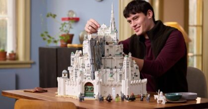LEGO เปิดตัว "นครสีขาวแห่ง Gondor" จาก The Lord of the Rings ใหญ่สุดเท่าที่เคยมีมา!!