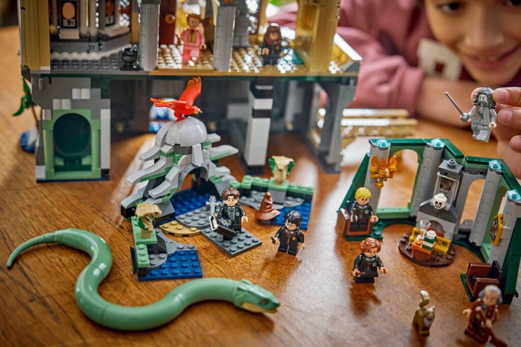 LEGO Hogwarts Castle: East Wing เปิดปราสาทส่วนใหม่! พาแฟน Harry Potter บุกห้องแห่งความลับ