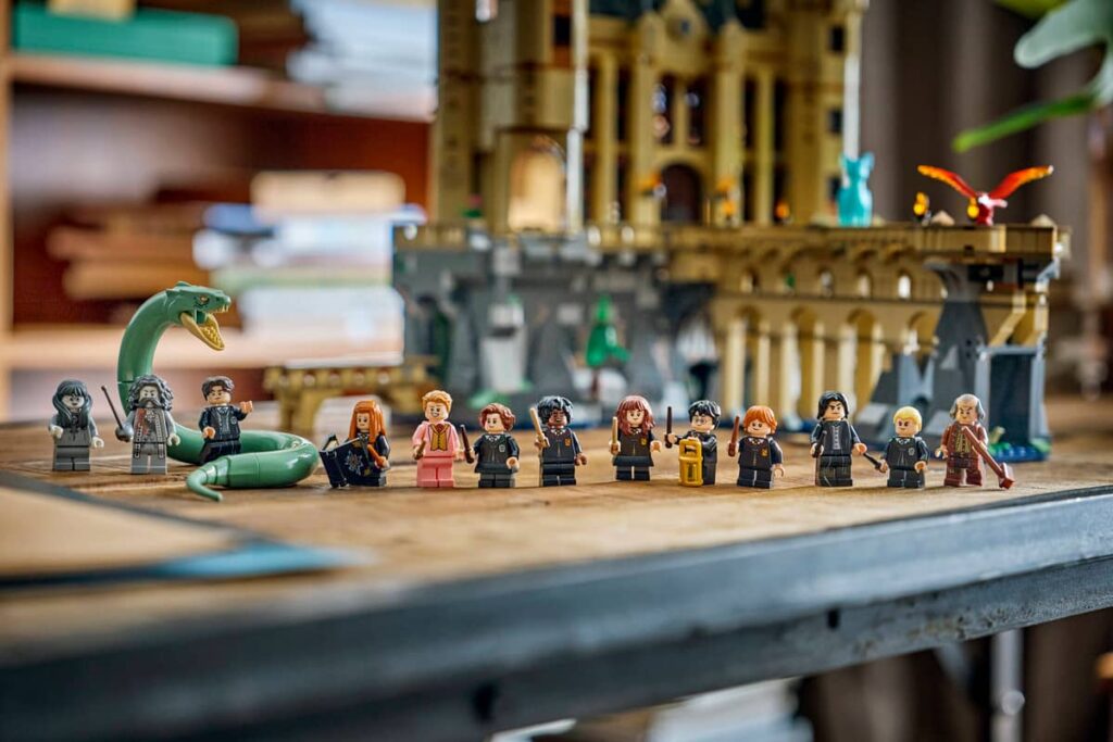 LEGO Hogwarts Castle: East Wing เปิดปราสาทส่วนใหม่! พาแฟน Harry Potter บุกห้องแห่งความลับ