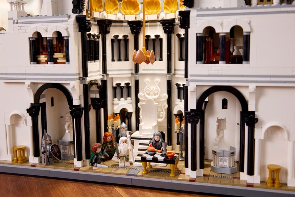LEGO เปิดตัว "นครสีขาวแห่ง Gondor" จาก The Lord of the Rings ใหญ่สุดเท่าที่เคยมีมา!!