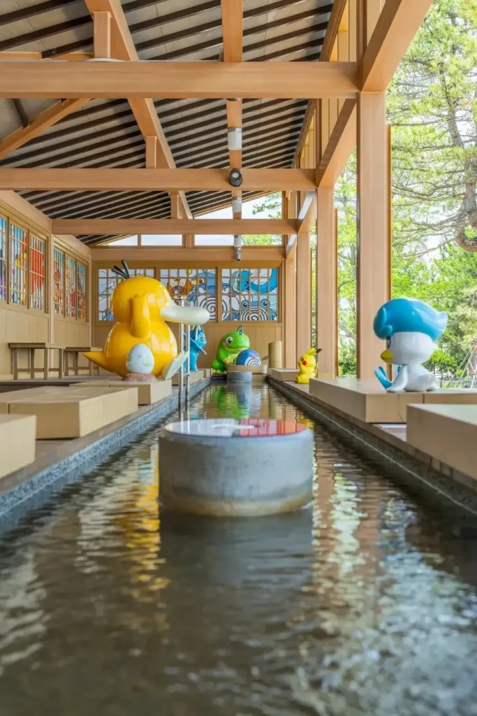Pokemon บุกออนเซ็นญี่ปุ่น! บ่อน้ำพุร้อนโปเกมอนท่ามกลางวิวสุดฟิน 2 Pokemon