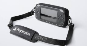 ZARA วางจำหน่ายกระเป๋าสะพาย PlayStation Portable (PSP)