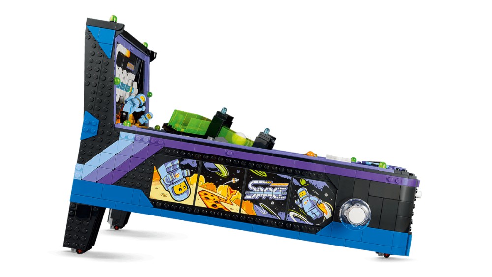 LEGO เปิดตัวตู้พินบอลเล่นได้จริงในธีม Classic Space 11 LEGO เปิดตัวตู้พินบอลเล่นได้จริงในธีม Classic Space