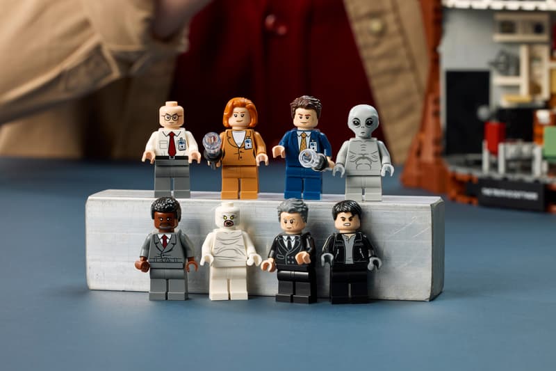 จิลเลียน แอนเดอร์สัน กลับมารับบท สคัลลี่ ในโฆษณา LEGO The X-Files