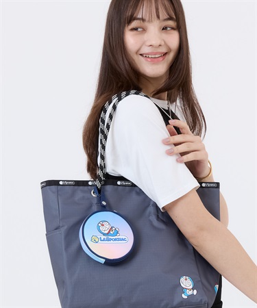 กระเป๋าธีม Doraemon สุดชิคจากแบรนด์ LeSportsac 47 Doraemon