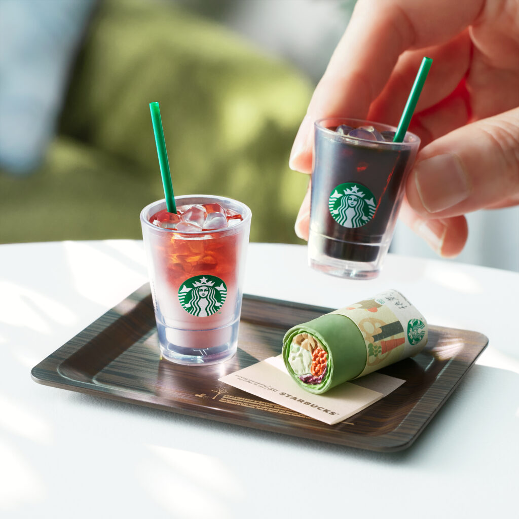 Starbucks ประเทศญี่ปุ่นส่งของสะสมชิ้นใหม่กับชั้นวางสินค้าขนาดจิ๋ว 3 Starbucks