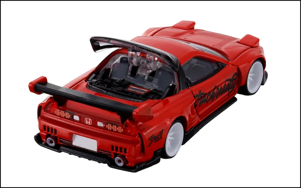 TOMICA