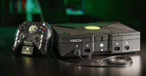 Xbox รุ่นบุกเบิกคืนชีพในชุดตัวต่อ จัดเต็มเครื่องขนาดเท่าของจริง พร้อมจอย