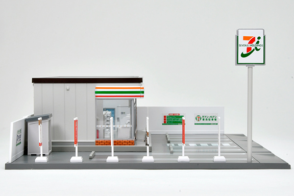 TOMICA