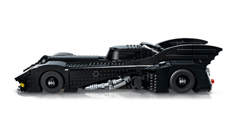 LEGO เปิดตัว Batmobile พร้อมลูกเล่นสุดเจ๋งแปลงร่างเป็น Batmissile ได้!! 5 LEGO เปิดตัว Batmobile พร้อมลูกเล่นสุดเจ๋งแปลงร่างเป็น Batmissile ได้!!