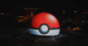 Pokeball ยักษ์โผล่กลางลาสเวกัส พร้อมทามาซาราชิเต็มลูก!