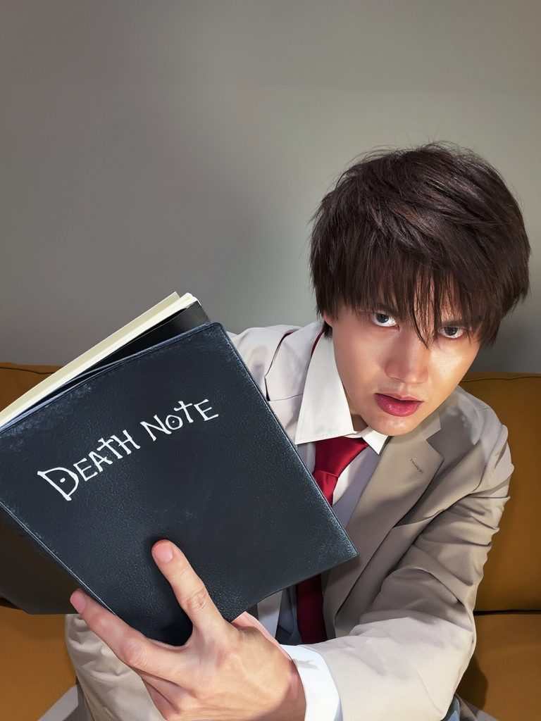 กอล์ฟ พิชญะ–โฟร์ จัดเต็มคอสเพลย์ยมทูต DEATH NOTE รับฮาโลวีน 7 กอล์ฟ พิชญะ–โฟร์ จัดเต็มคอสเพลย์ยมทูต DEATH NOTE รับฮาโลวีน